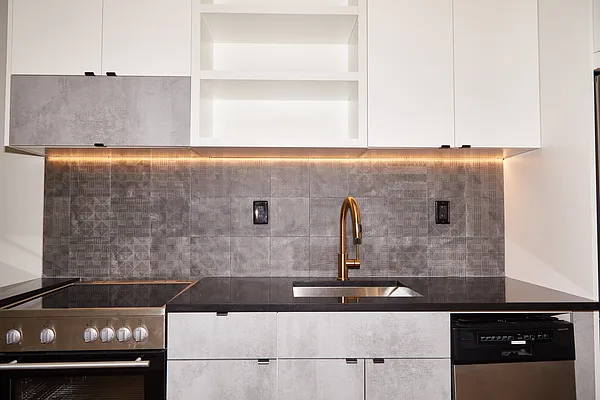 Rented by Brooklyn Group | media 14