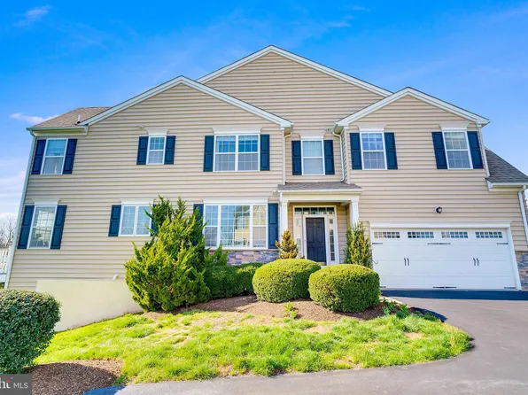 3007 Bainbridge Dr, Lansdale, PA 19446