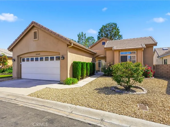 19585 Ironside Dr, Apple Valley, CA 92308