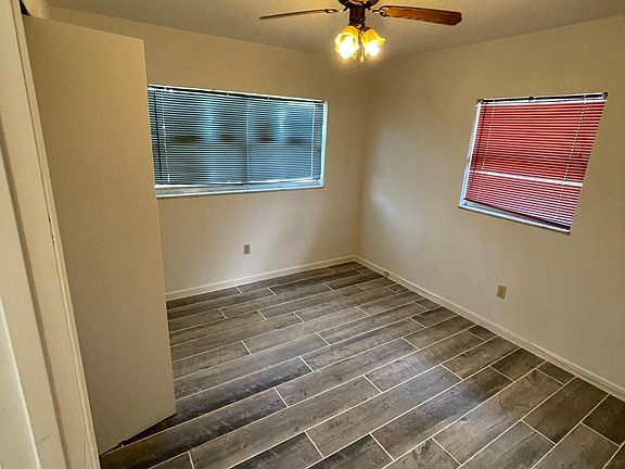 5th image of 2344 Colonial Ave