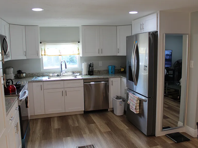 1925 Speck Dr — Photo 12