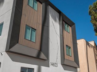 14833 Erwin St #3-4, Van Nuys, CA 91411