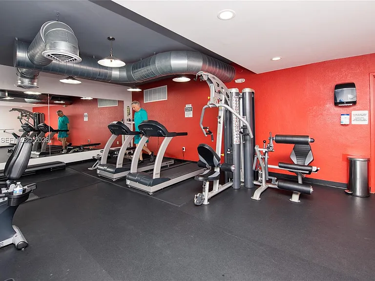 401 Golden Isles Dr #1011 — Photo 46