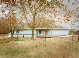 1686 Ward Spgs, Stuart, OK 74570