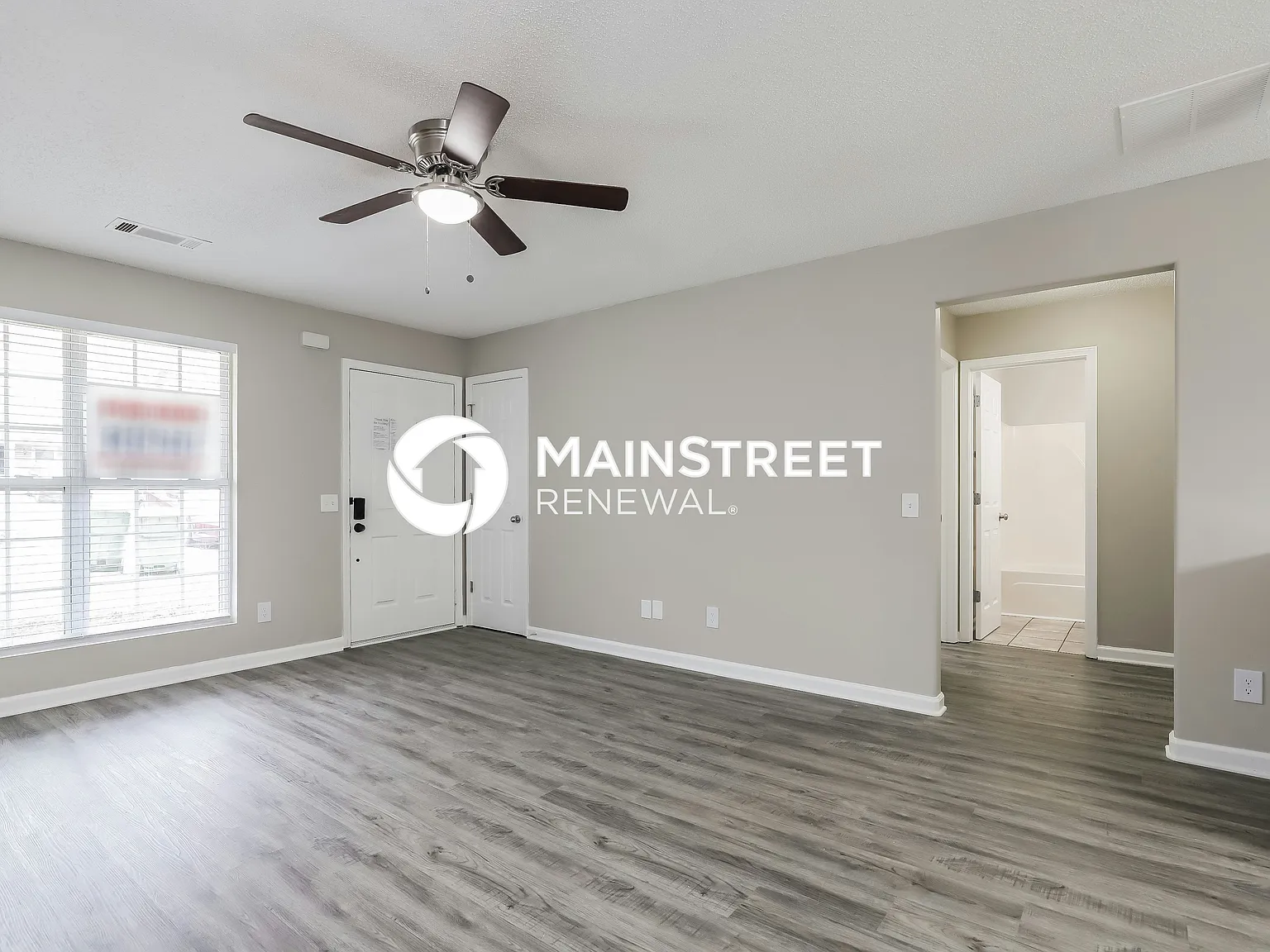547 Scrooch Court — Photo 2