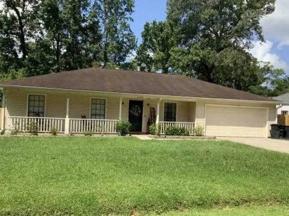 10413 Dundee Dr, Baker, LA 70714