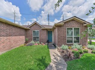 6502 River Bluff Dr, Houston, TX 77085