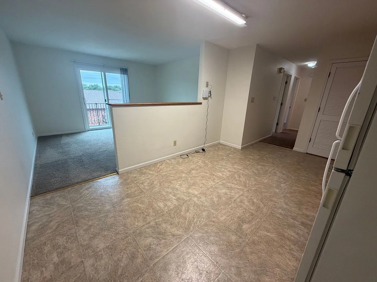 2 bedrooms, 1.0 bathroom — Photo 3