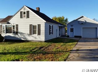 923 20th Ave, Bloomer, WI 54724
