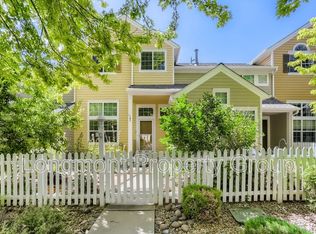 907 Snowberry St, Longmont, CO 80503