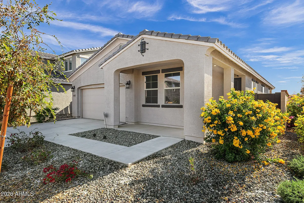 Building Photo - 18767 W Solano Dr