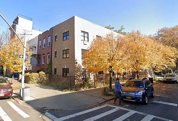 Rented by Avenues Real Estate | media 3