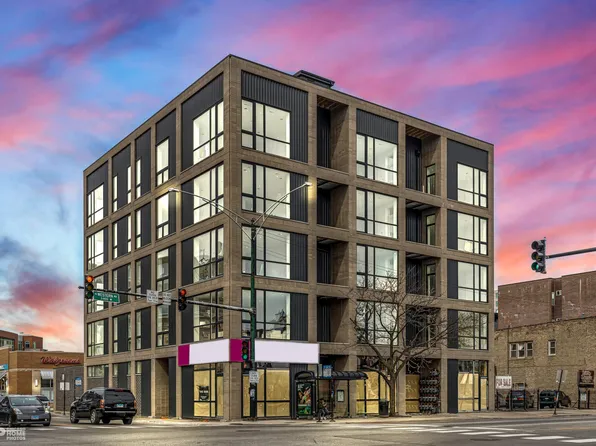 2406 W Armitage Ave #304, Chicago, IL 60647