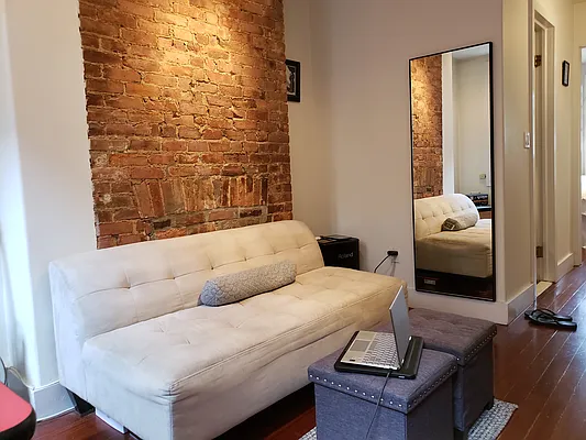 Rented by Signature Property Realty | media 14