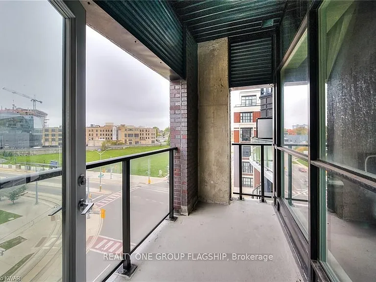 1 Victoria St S #501 — Photo 13