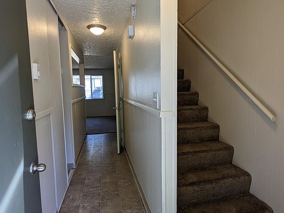 4th image of 2704 NE 86th Ave #2