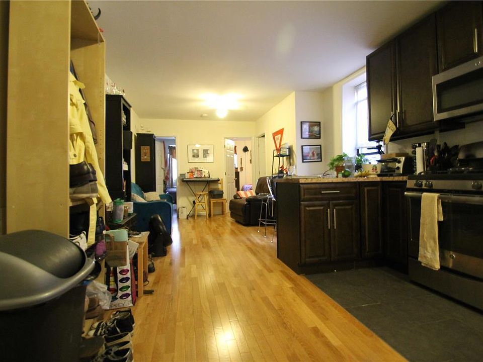 1st image of 1144 44th Dr APT 15