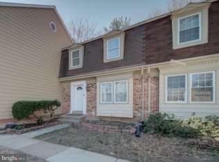 717 Birch Ct, Herndon, VA 20170