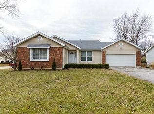 1705 Whispering Ridge Ln, Saint Peters, MO 63376