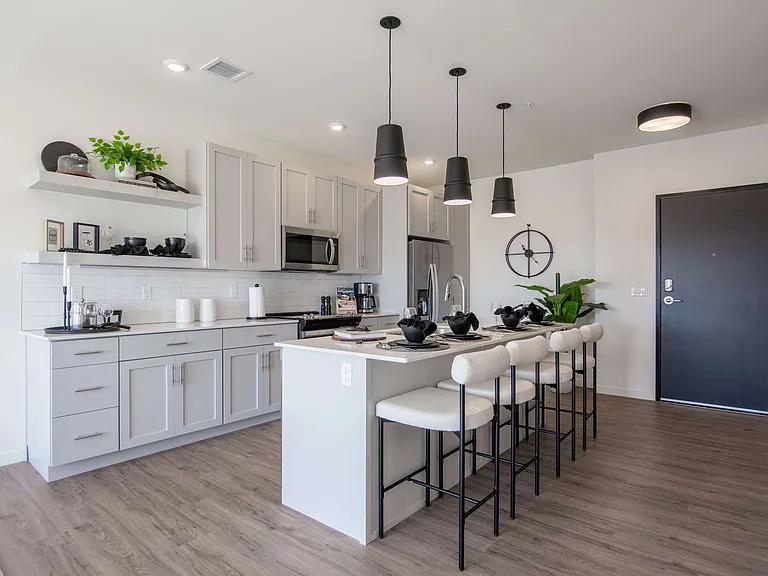 The Earl Apartments 2 Bed 2 Bath 1038