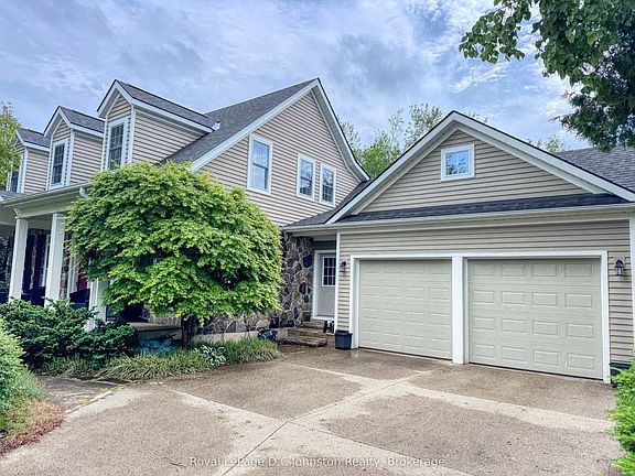 3rd image of 207 Beacon Ln