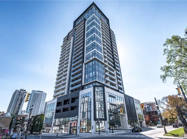 15 Queen St S #401, Hamilton, ON L8P 0C6