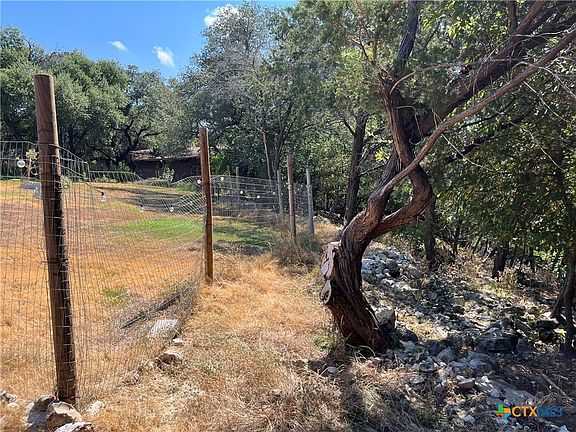 4th image of 6692 Valley Dr