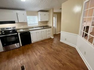 121 Annie Mae Dr, Vidalia, GA 30474