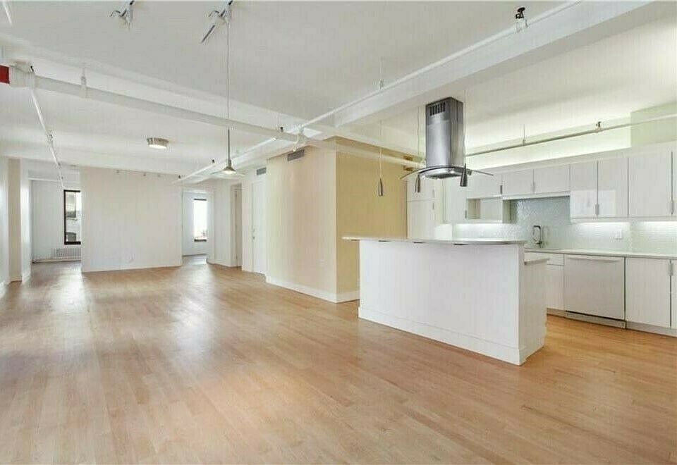 1st image of 226 Lafayette St APT 4W