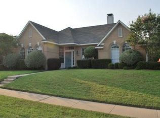 2309 Edinburgh Way, Garland, TX 75040