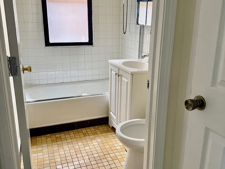 3402 W Carmen Ave #1 — Photo 7