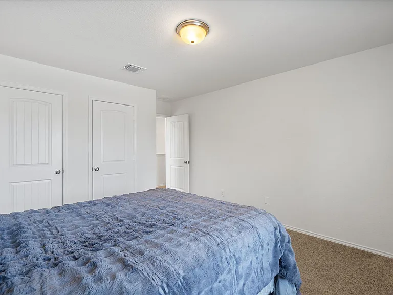 1208 Ravenside Cv — Photo 29