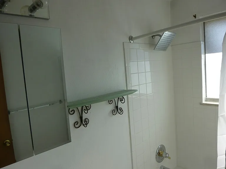 2955-2959 N Newton St #2955-A — Photo 21