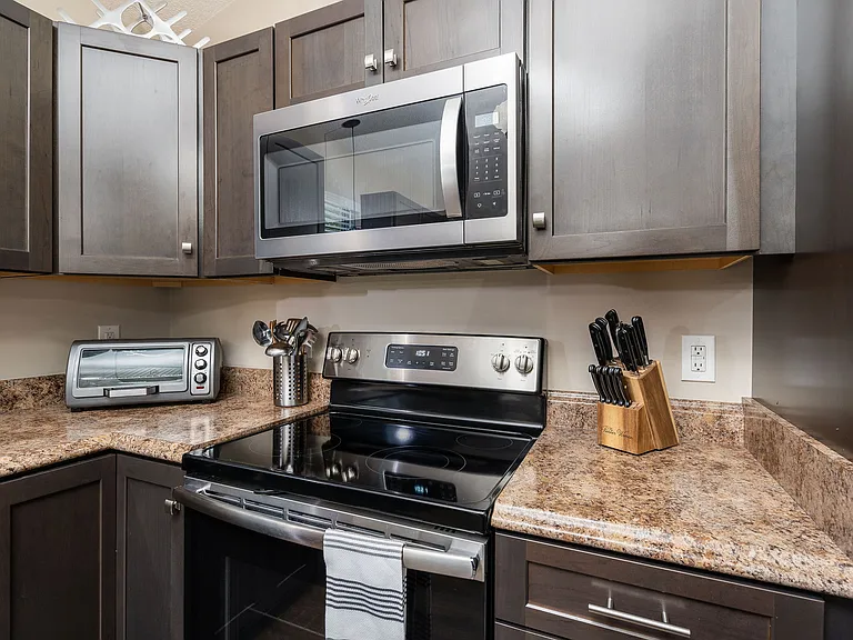 112 Kings Mountain Ct — Photo 15