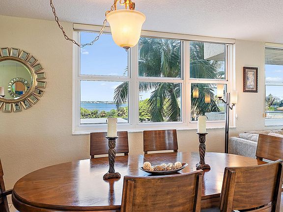 3rd image of 5440 N Ocean Drive #202