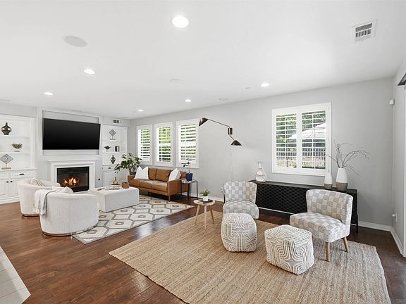 4th image of 6637 Brookite Ct