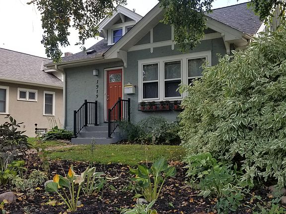 2nd image of 1919 Garfield St NE