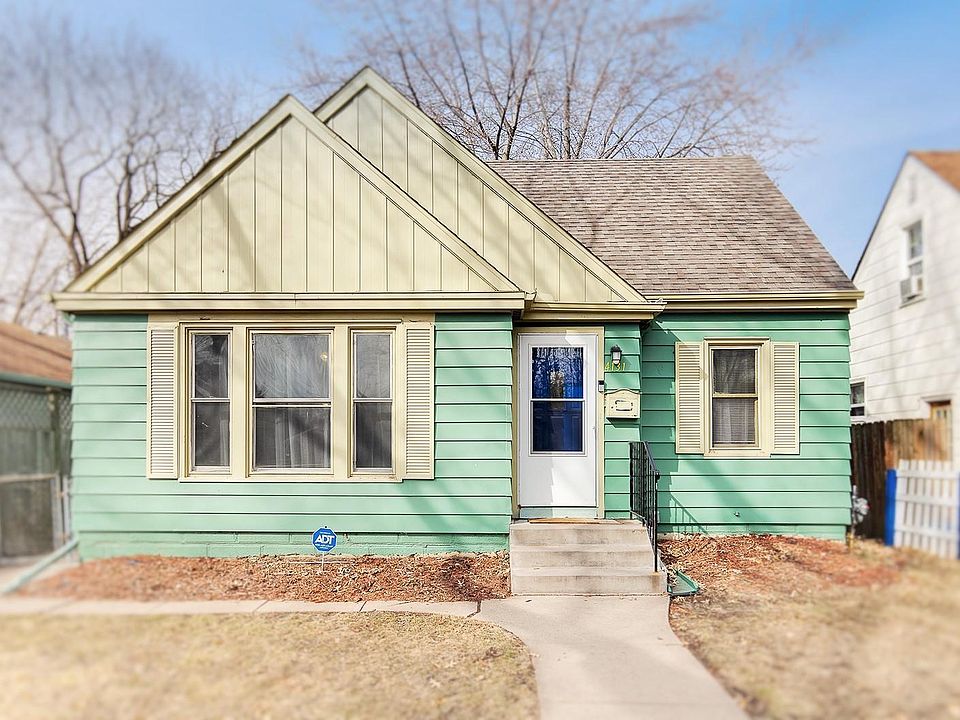1st image of 4131 Irving Ave N