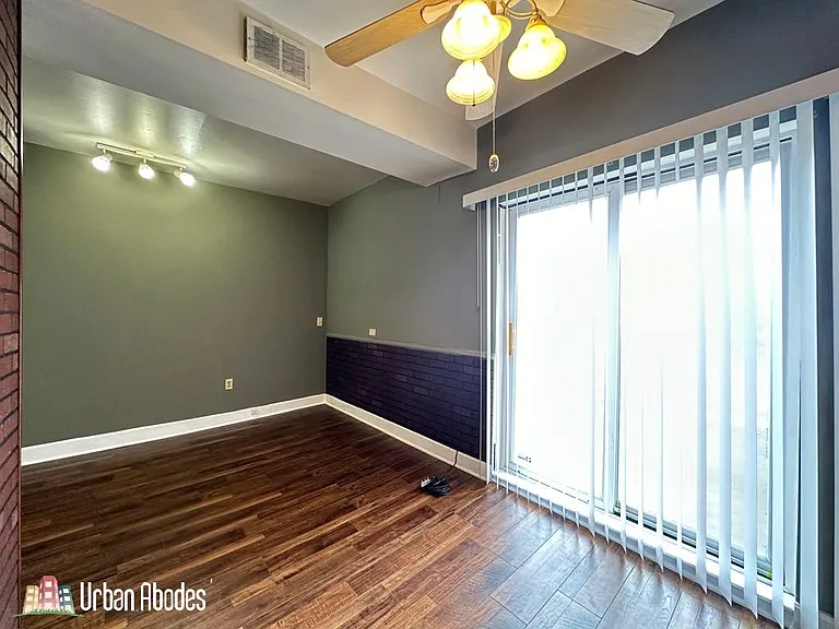 1456 W Augusta Blvd #2FA — Photo 7