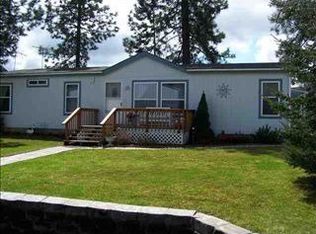 411 Sandy Shores Rd, Newport, WA 99156