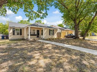 2712 Mission St, Fort Worth, TX 76109