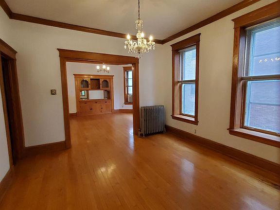 2nd image of 2337 1/2 N Kedzie Blvd