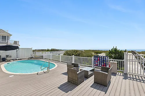 829 Dune Rd Photo 1