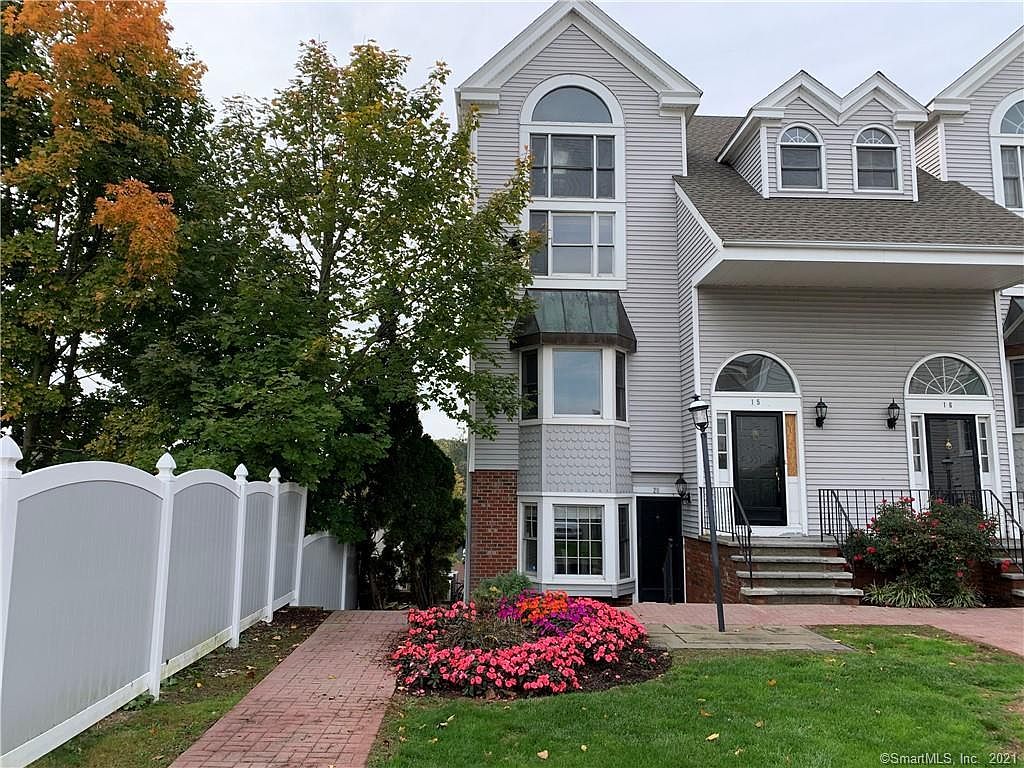 124130 Deer Hill Ave 20, Danbury, CT 06810 Zillow