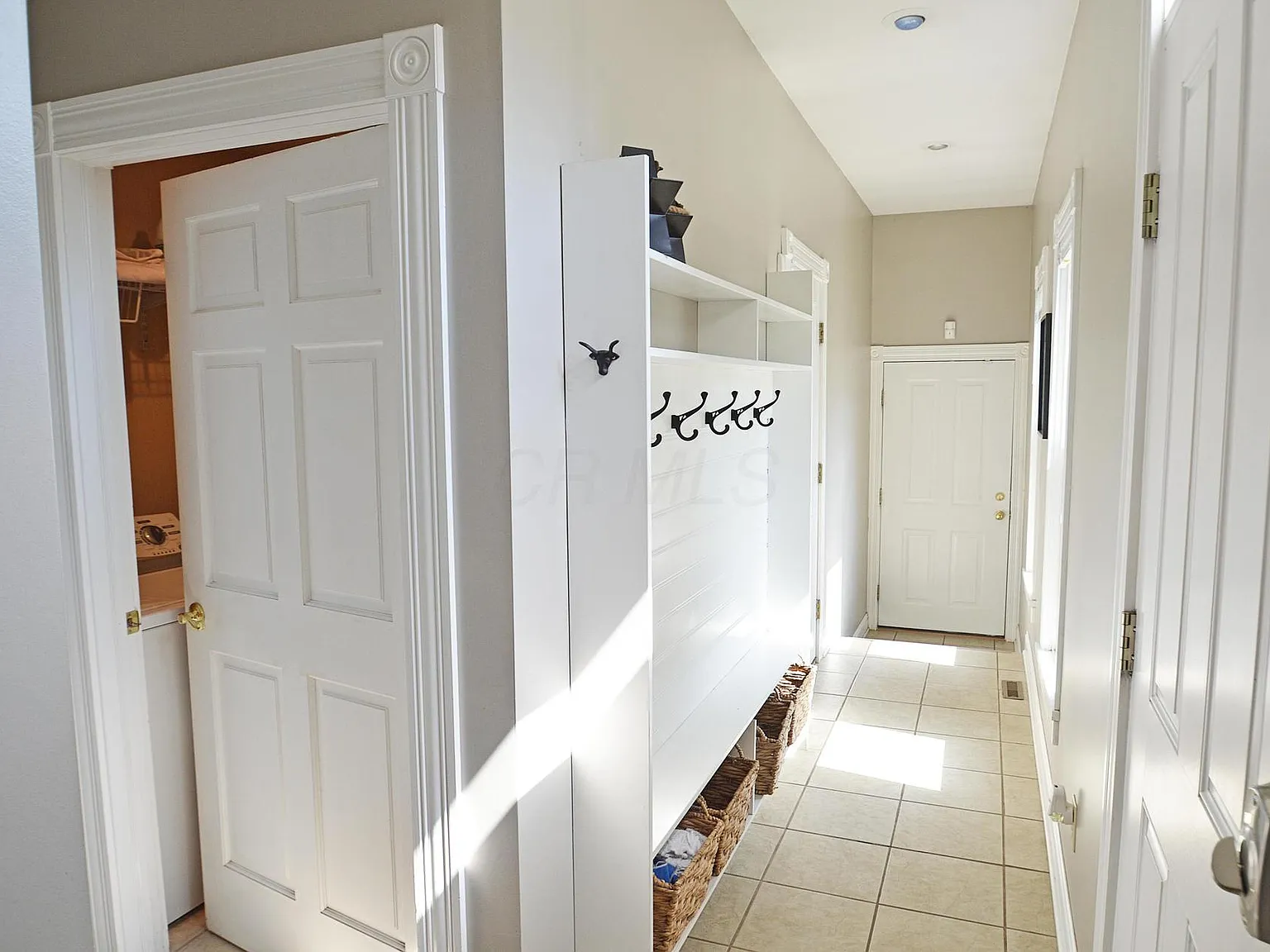 2 bed, 1372 sqft, $2,925 — Photo 4
