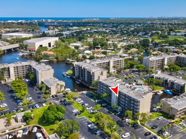 9 Royal Palm Way #404, Boca Raton, FL 33432
