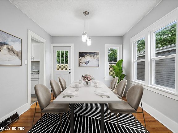 2nd image of 208 24th St NE