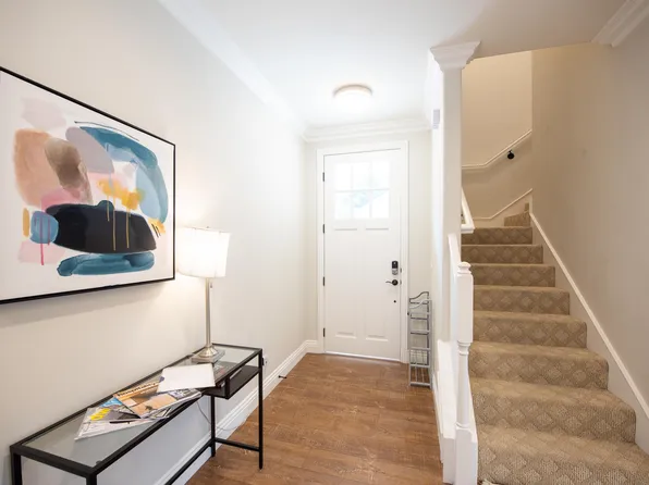 97 N Parkwood Ave Unit 1, Pasadena, CA 91106