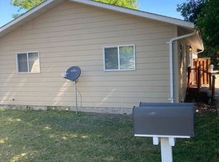 803 9th Ave S, Great Falls, MT 59405