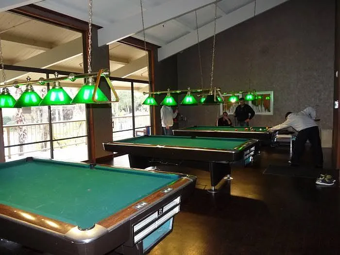 Billiard room1